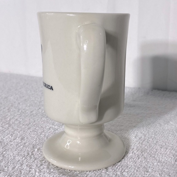 Vintage Little America Cream Ceramic Pedestal Mug W Penguin - Picture 2 of 9